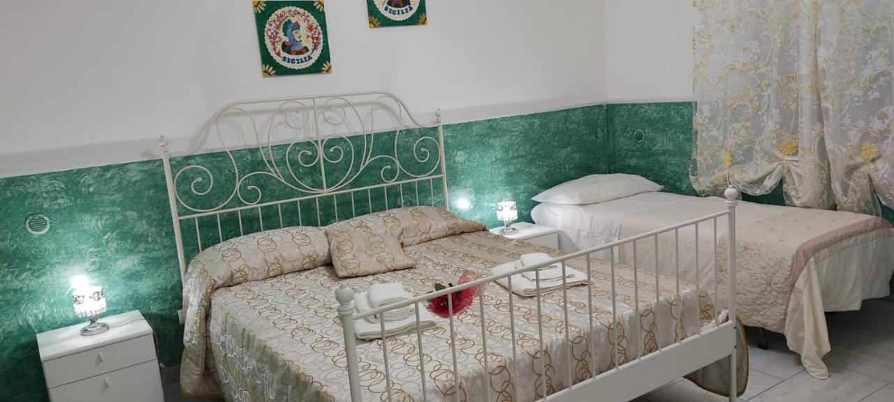 Mary Home - Casa Vacanza Таормина Экстерьер фото