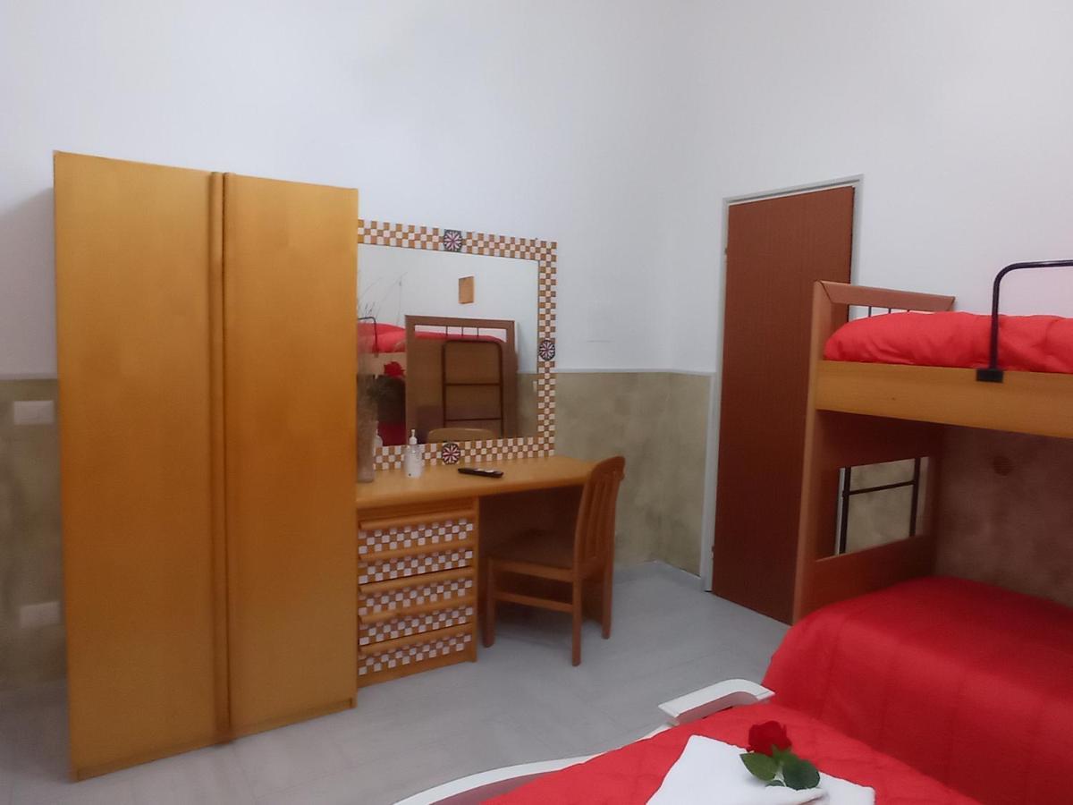 Mary Home - Casa Vacanza Таормина Экстерьер фото