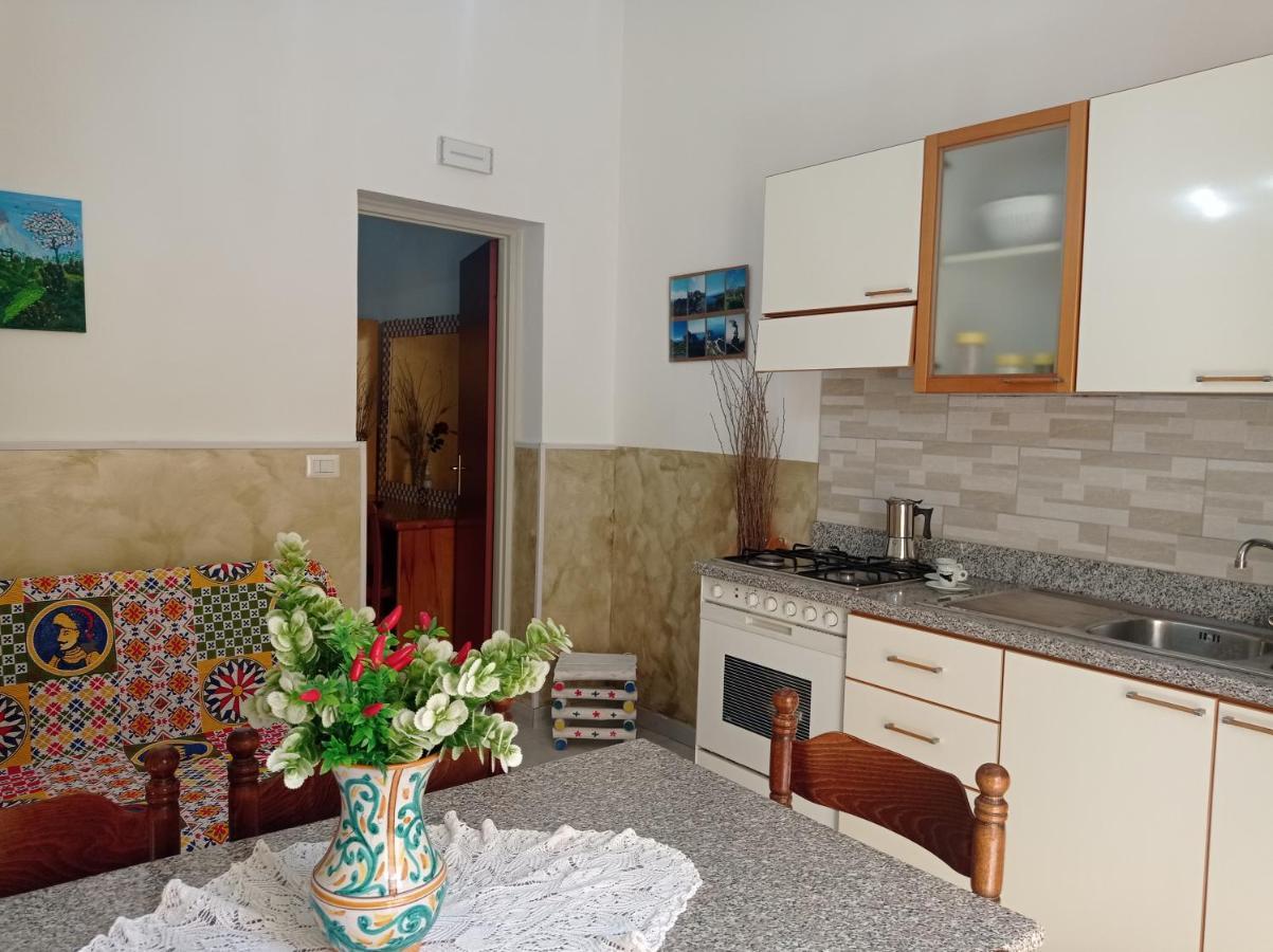 Mary Home - Casa Vacanza Таормина Экстерьер фото