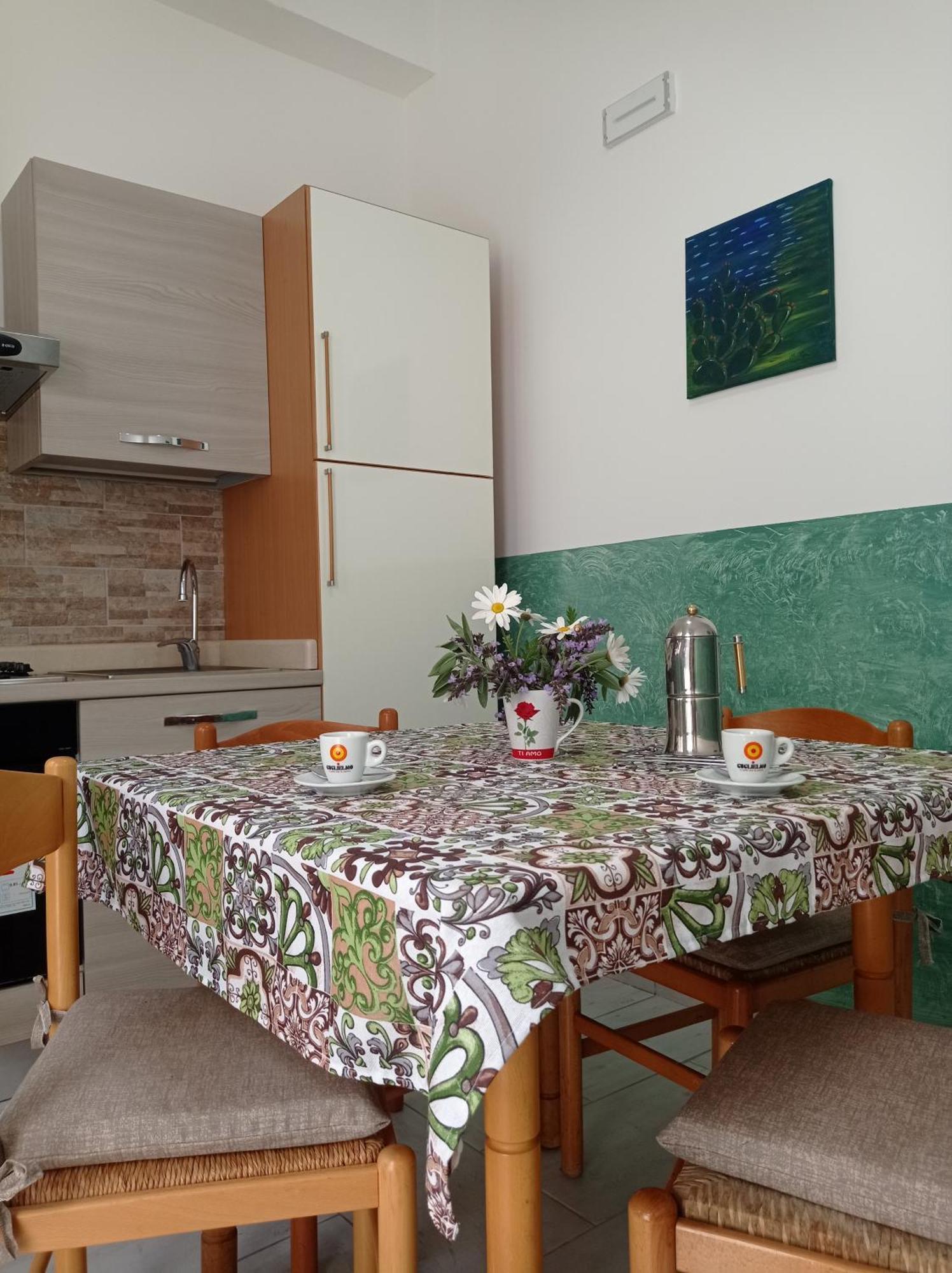 Mary Home - Casa Vacanza Таормина Номер фото